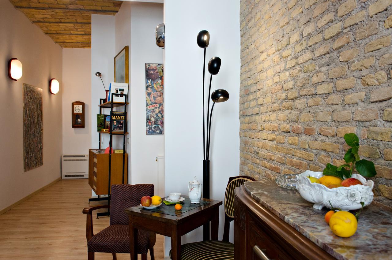 B&B Laurus Colosseo Рим Экстерьер фото